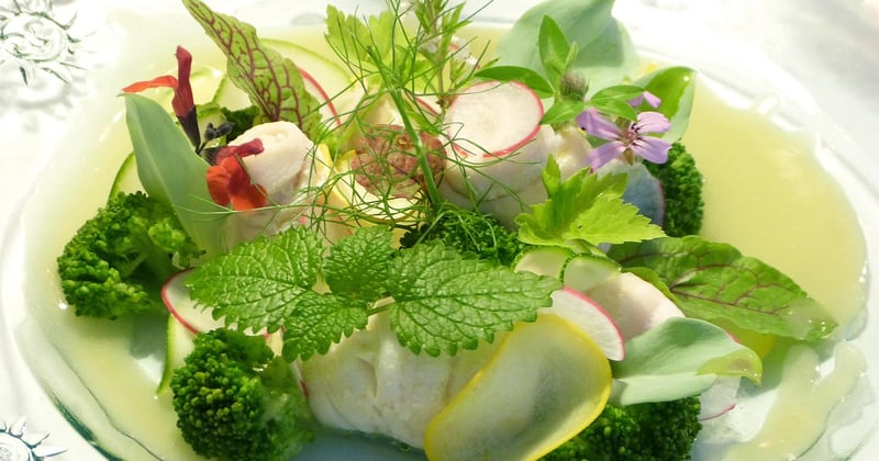 Traditional Cooking Classes for Travelers Who Love Food